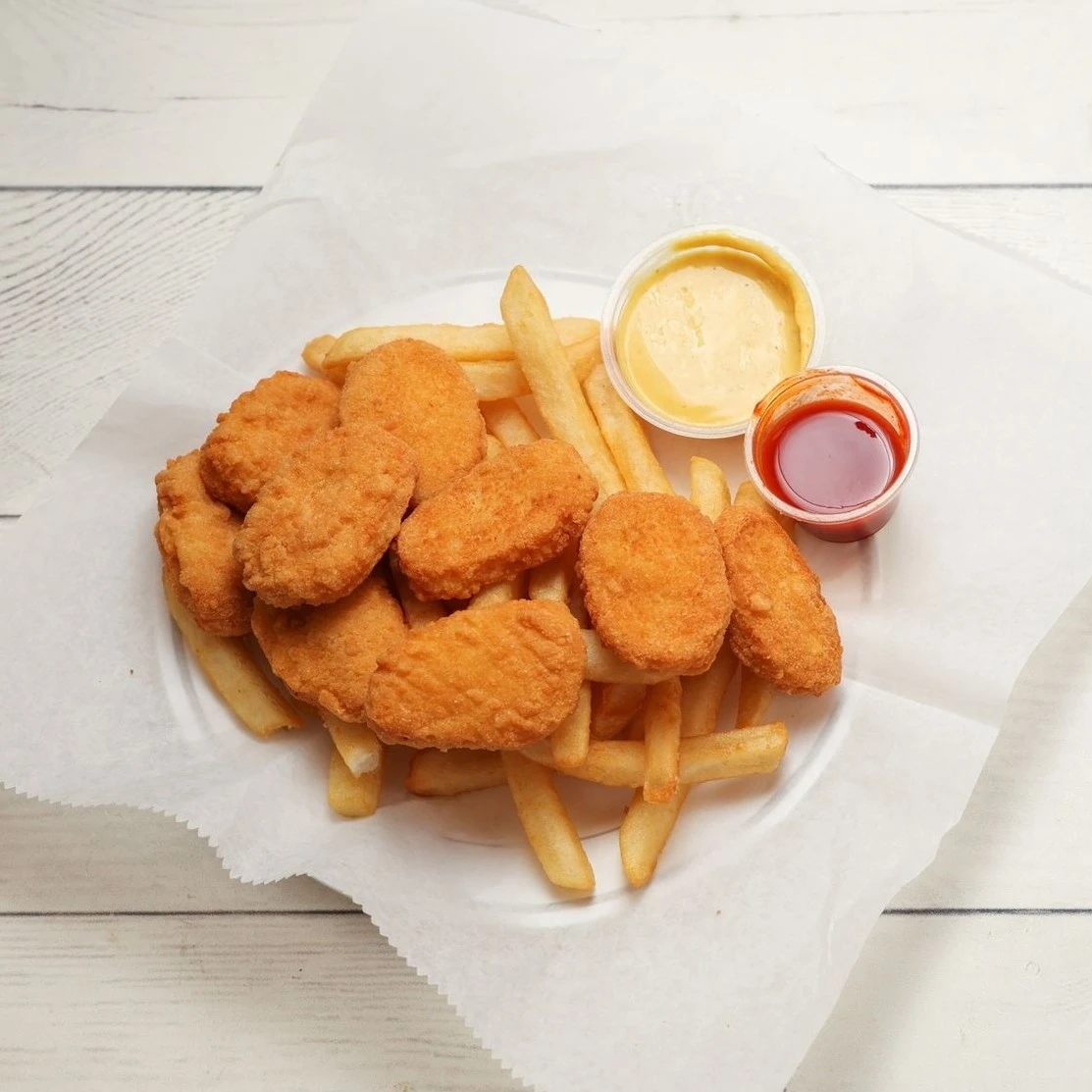 Chicken Nuggets (9pc}